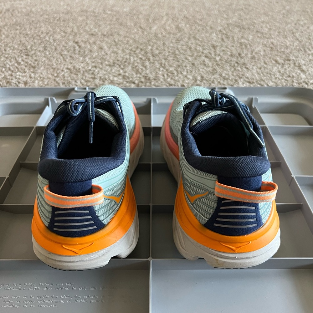 hoka one tennis shoes